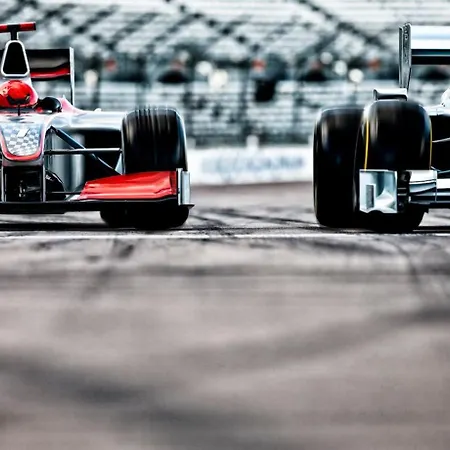 Stylish With View Apartment *