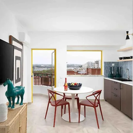 Stylish With View Apartment Portimao