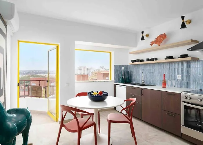 Stylish With View Appartement